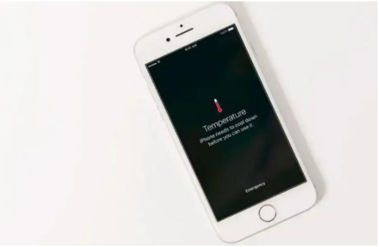 淮南苹果手机维修分享iPhone 手机发热如何快速降温 